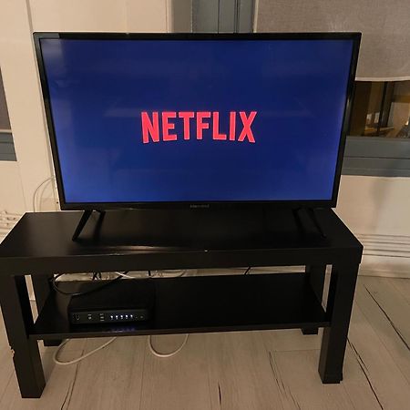 015 Chic & Cosy Studio 41M2 Hypercentre Wifi Smart Tv Netflix Сент-Этьен Экстерьер фото